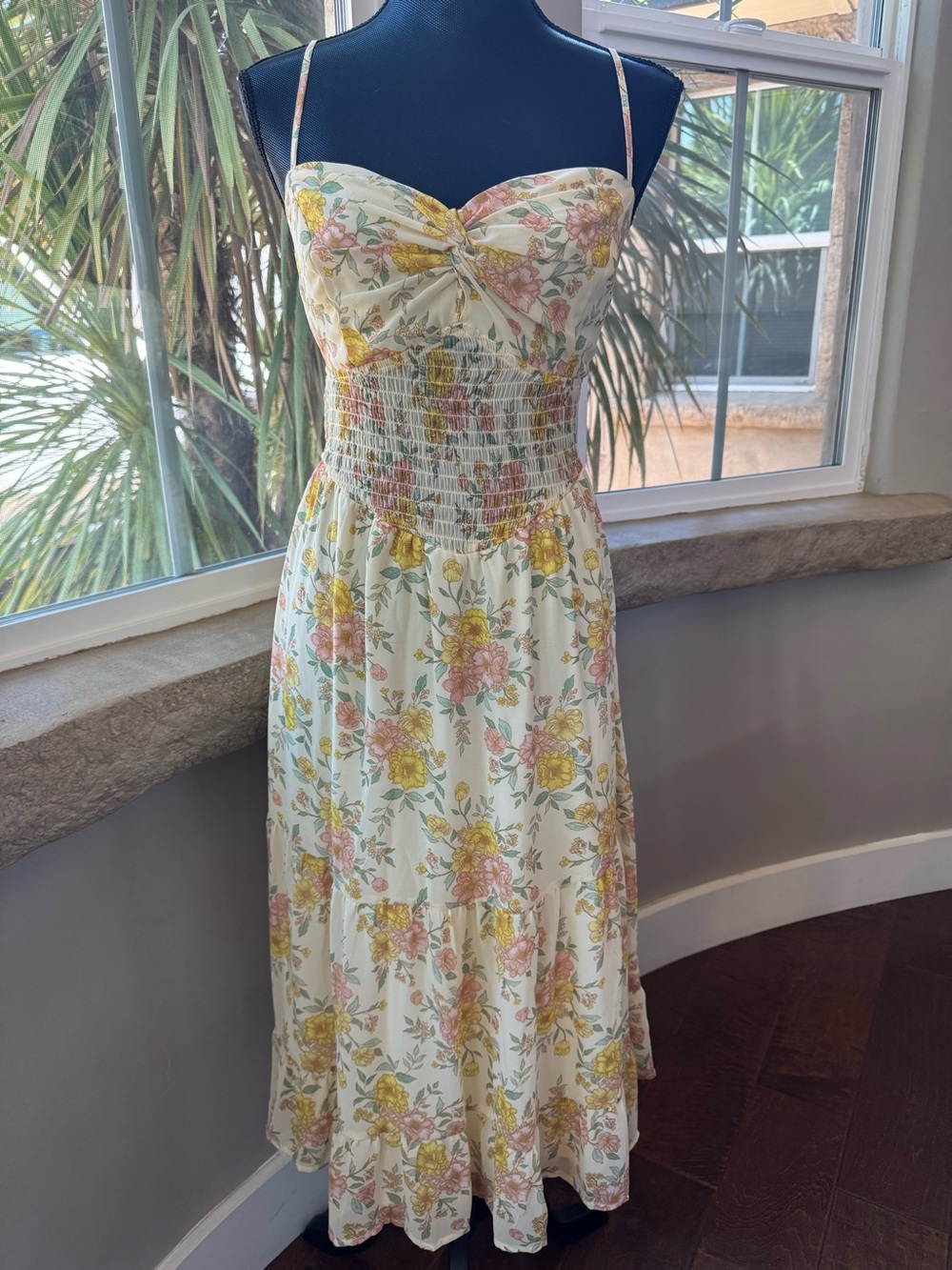 Trixxi Los Angeles Boho Floral Sweetheart Midi Dress Women’s Size (NWOT)
